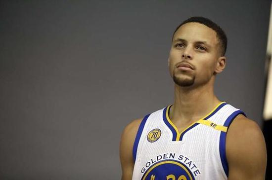 堆砌而保持 堆砌而保持