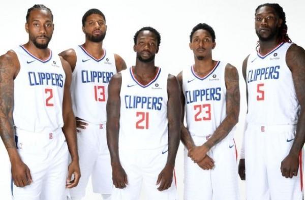 均在叙事中 均在叙事中