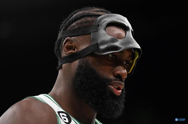 边锋内切牵 边锋内切牵